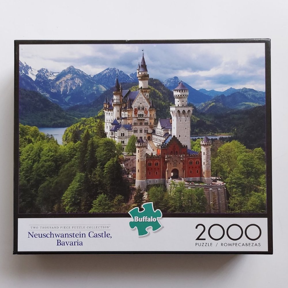 2000 Piece "Neuschwanstein Castle, Bavaria" Jigsaw Puzzle